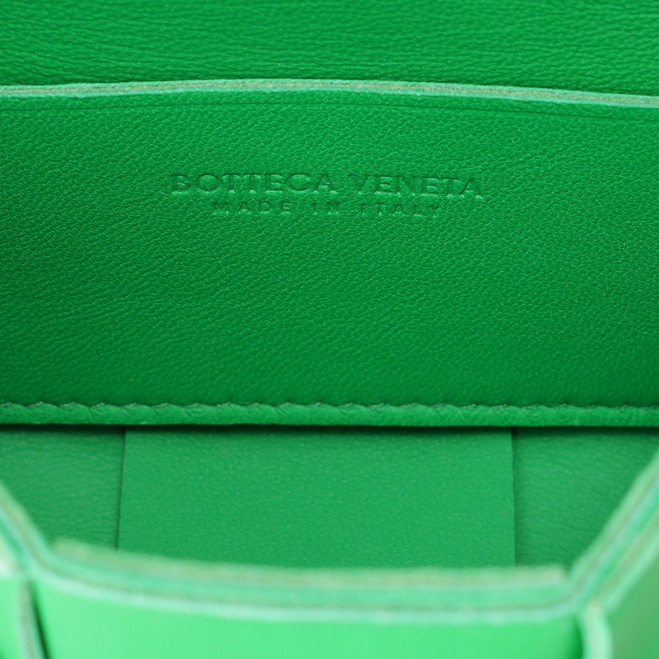 BOTTEGA VENETA(USED) 보테가베네타 미니 카세트 백